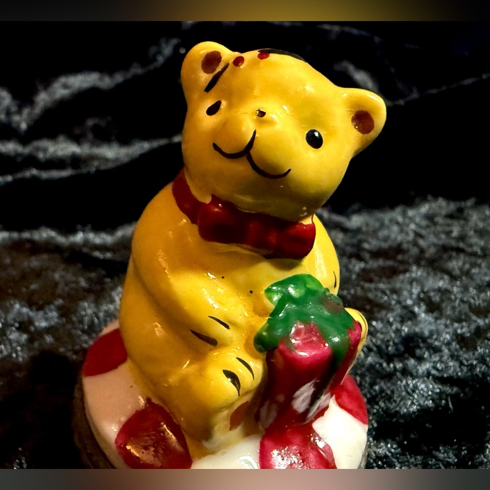 Vintage Bear with Present Limoges Style Hinged Trinket Box Phb